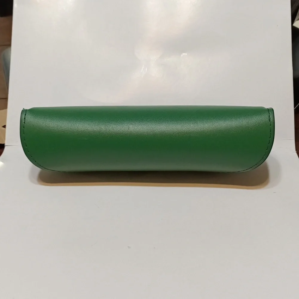 TIMO X ZENNI Green glasses case